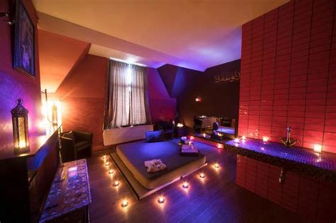 massages erotiques grenoble|Massage Lingam